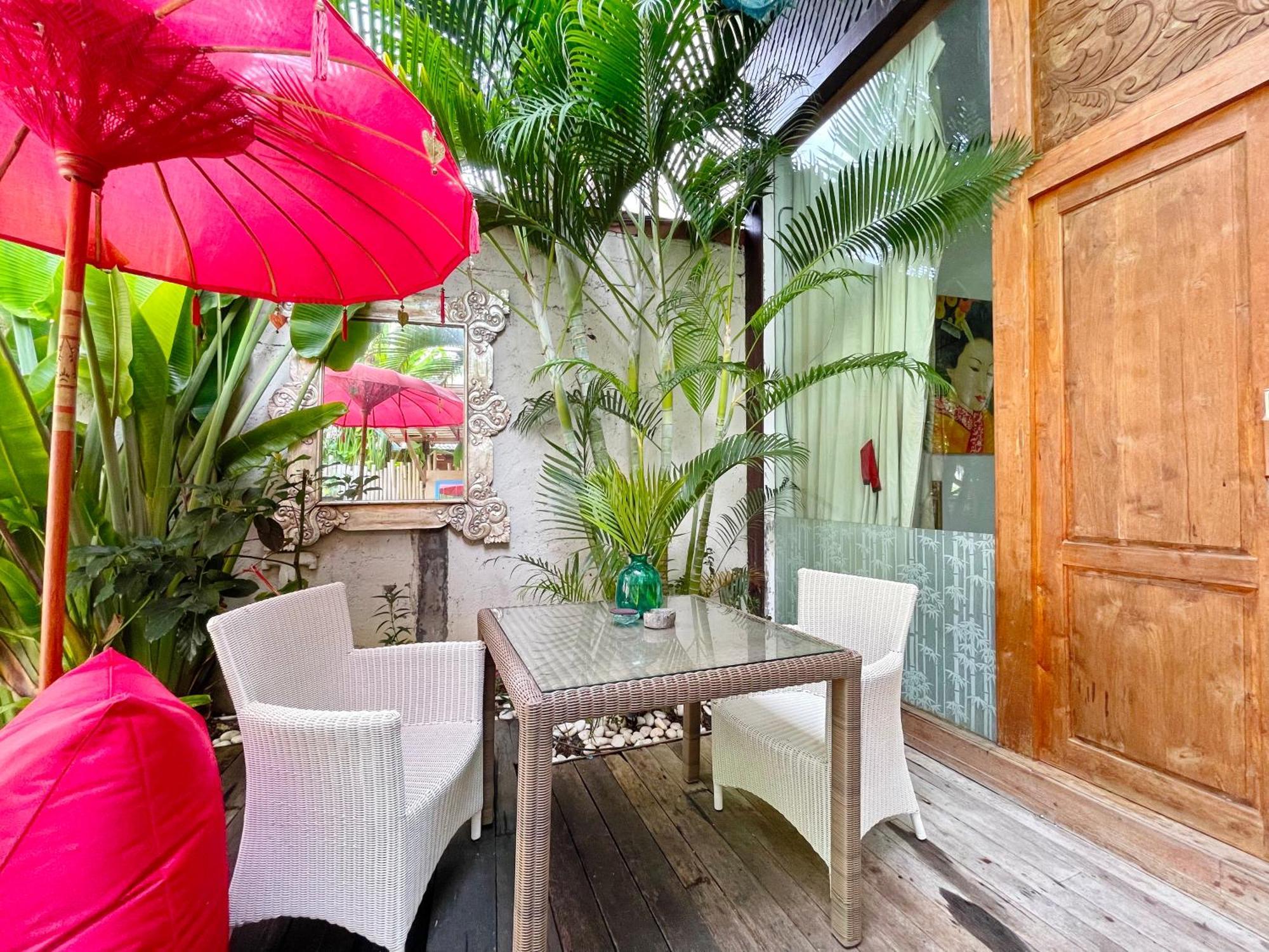 The Secret Jungle Villas Seminyak エクステリア 写真