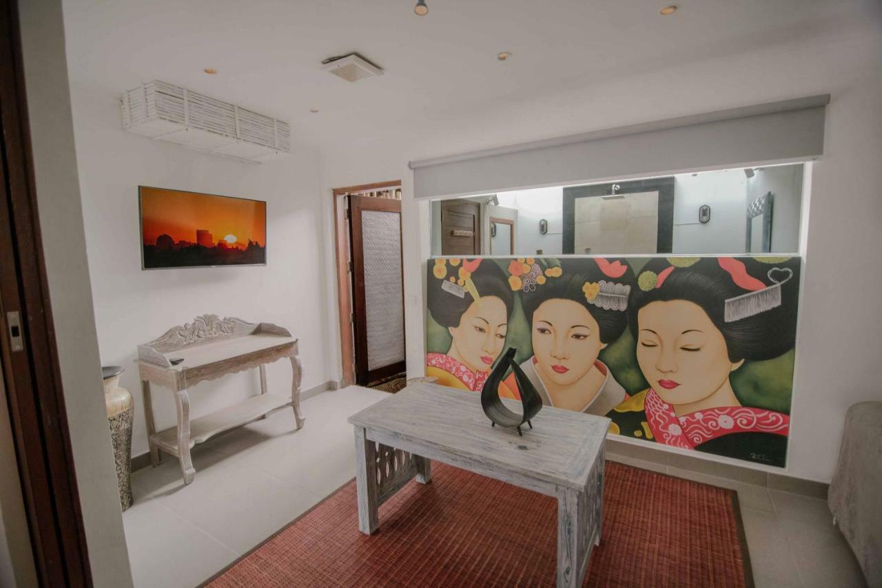 The Secret Jungle Villas Seminyak エクステリア 写真