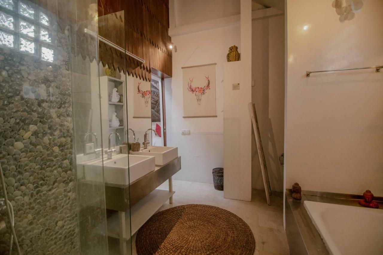 The Secret Jungle Villas Seminyak エクステリア 写真