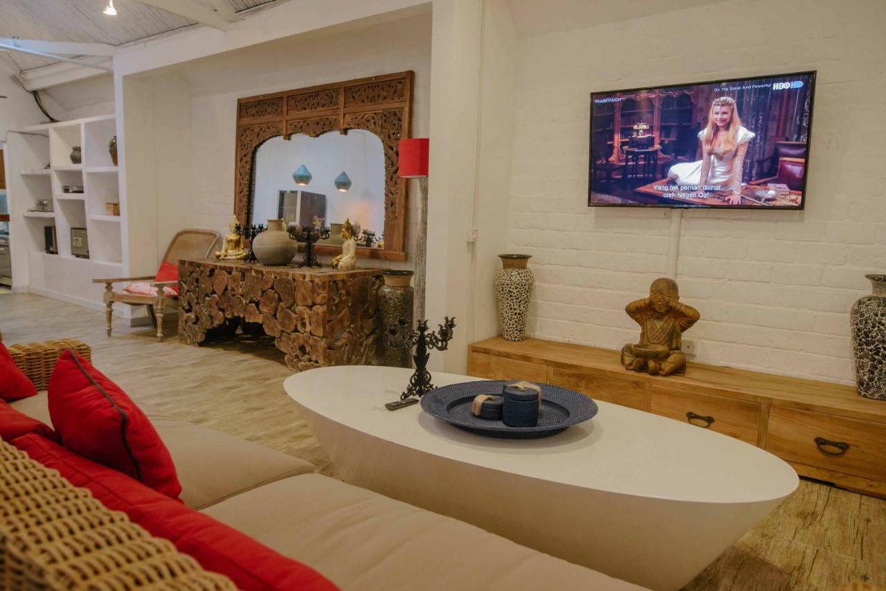The Secret Jungle Villas Seminyak エクステリア 写真