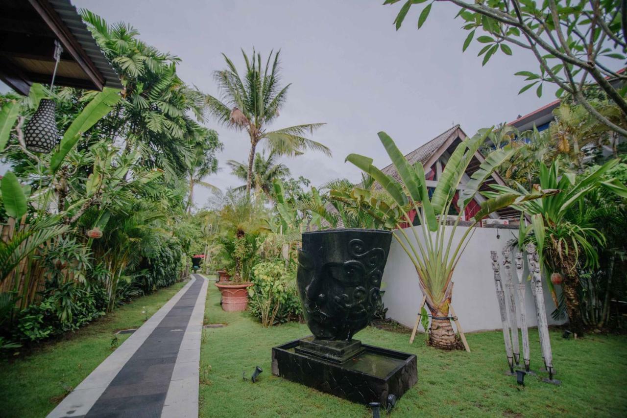 The Secret Jungle Villas Seminyak エクステリア 写真
