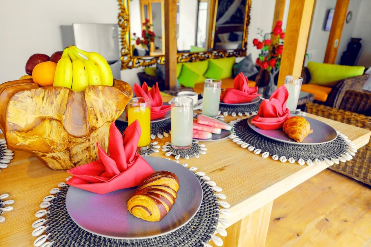 The Secret Jungle Villas Seminyak エクステリア 写真