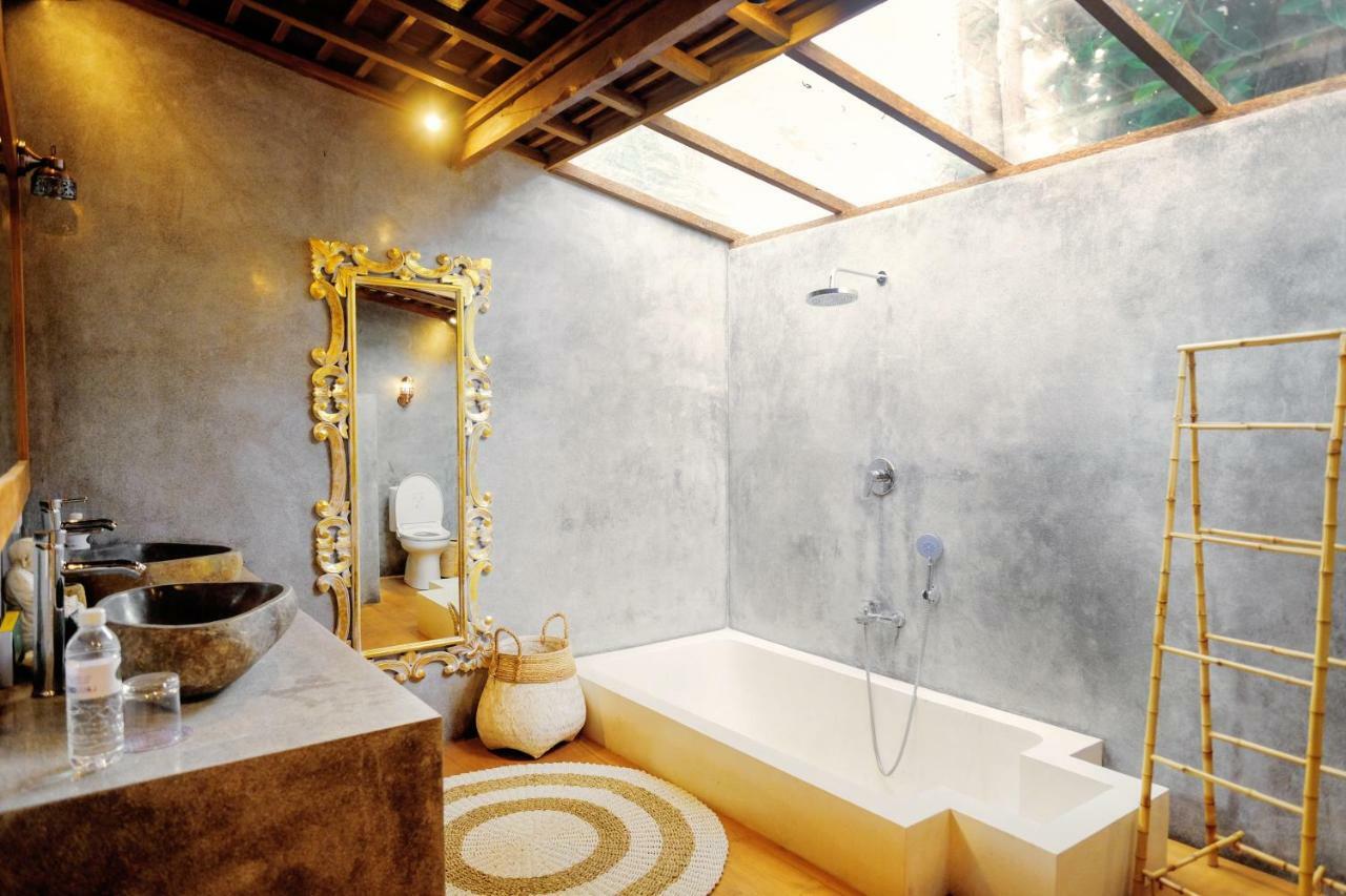 The Secret Jungle Villas Seminyak エクステリア 写真